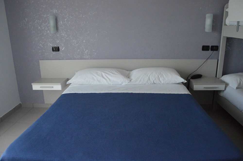 Hotel Piccolo Paradiso بورديغيرا المظهر الخارجي الصورة